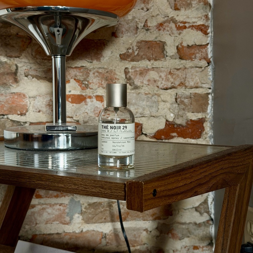 Le Labo Thé Noir 29 Fragrance with Silver Cap